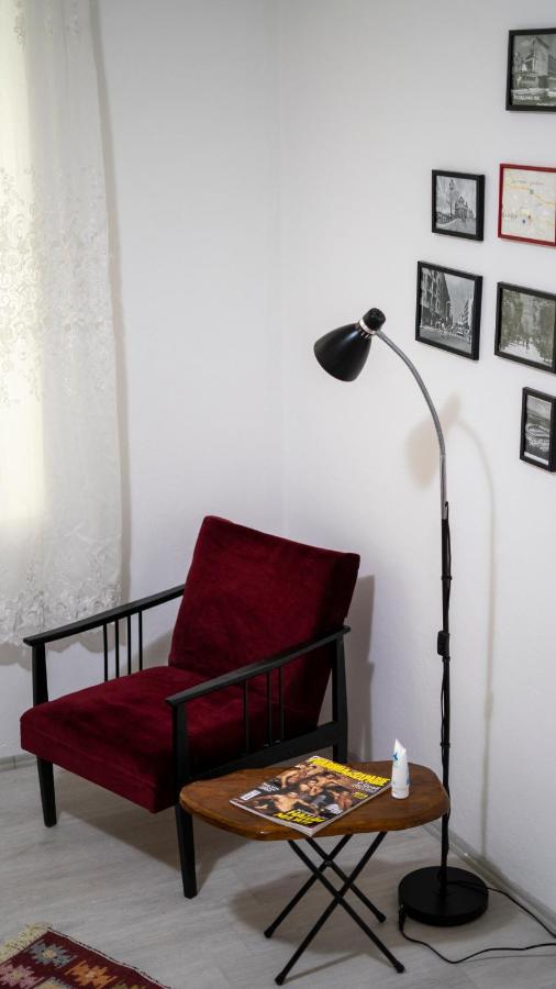 Kolev Apartments - Two Bedroom Cozy Central Apartment Skopje Ngoại thất bức ảnh