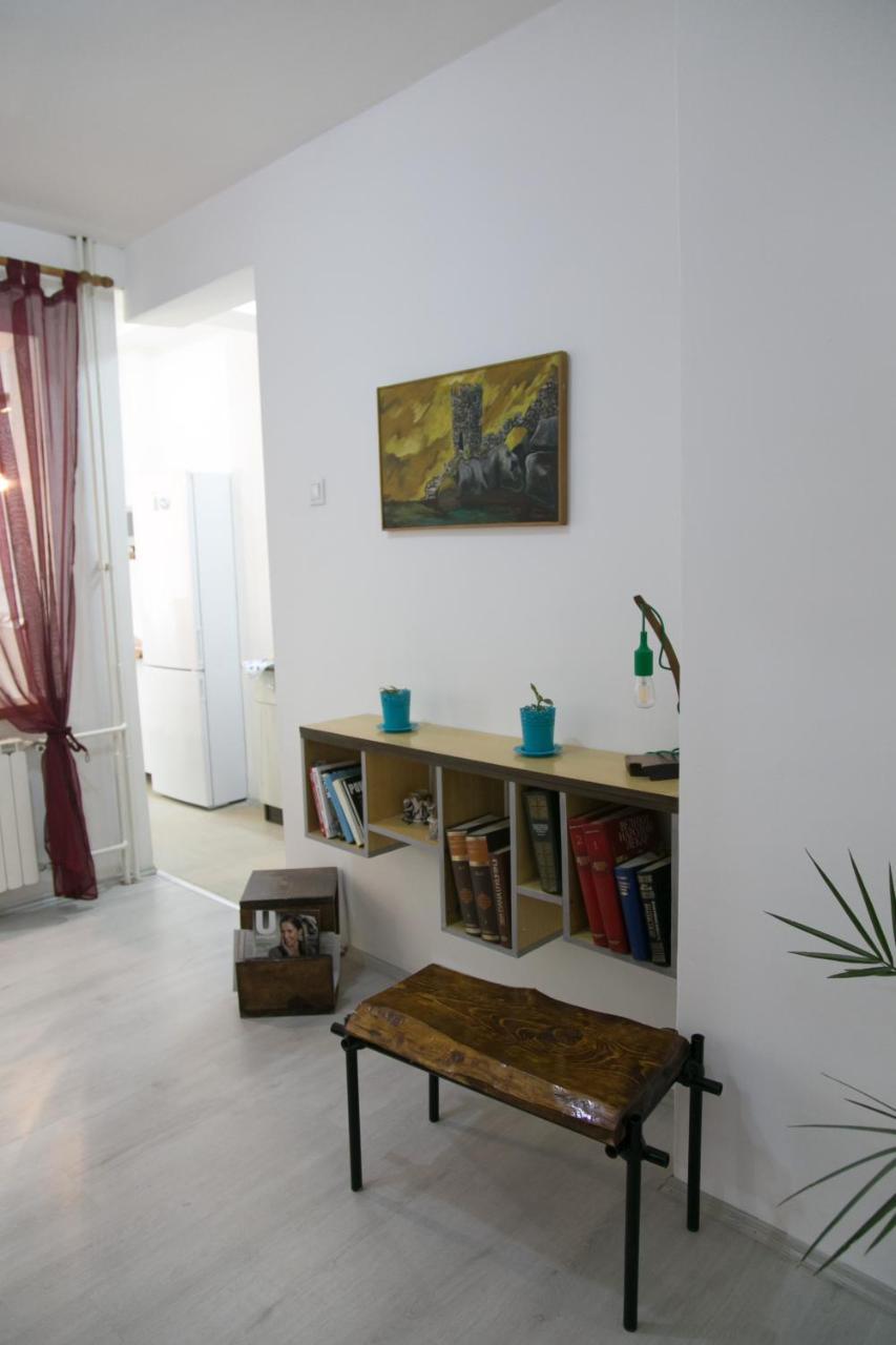 Kolev Apartments - Two Bedroom Cozy Central Apartment Skopje Ngoại thất bức ảnh
